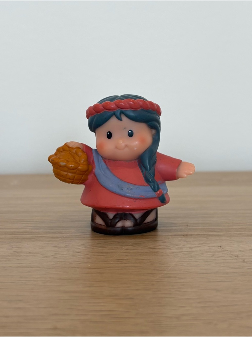 Fisher-Price Little People VINTAGE Early 2000s Girl Holding Basket Figure